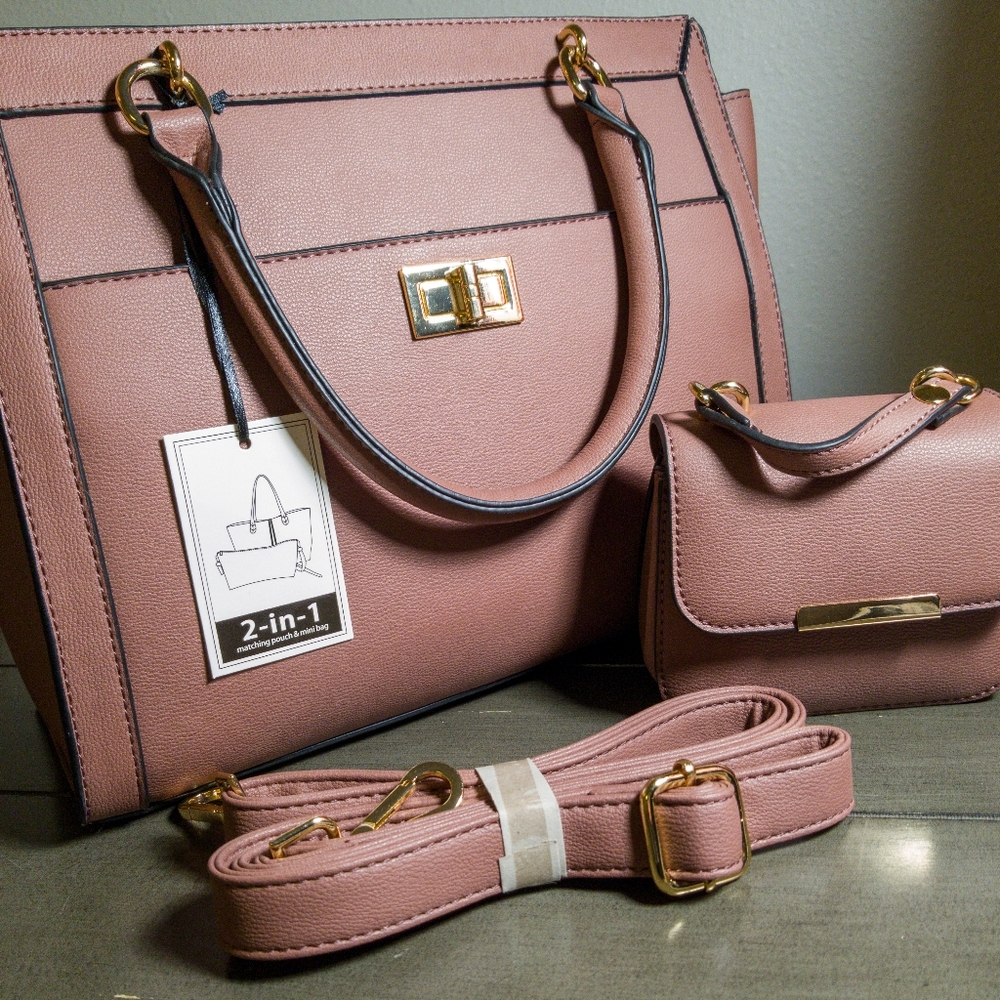 La Terre Mauvee Pink Medium Sized Purse-NWT Zipper Gold Accent Brown